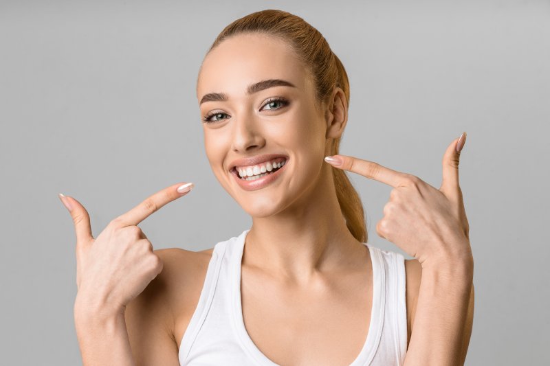 woman with veneers